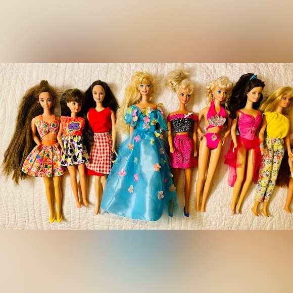 Vintage Mattel Barbie & Clothes Bundle Lot - Picture 8 of 10